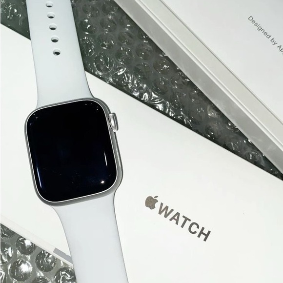 Meet your Posher, Rodica - Picture 2 of 2